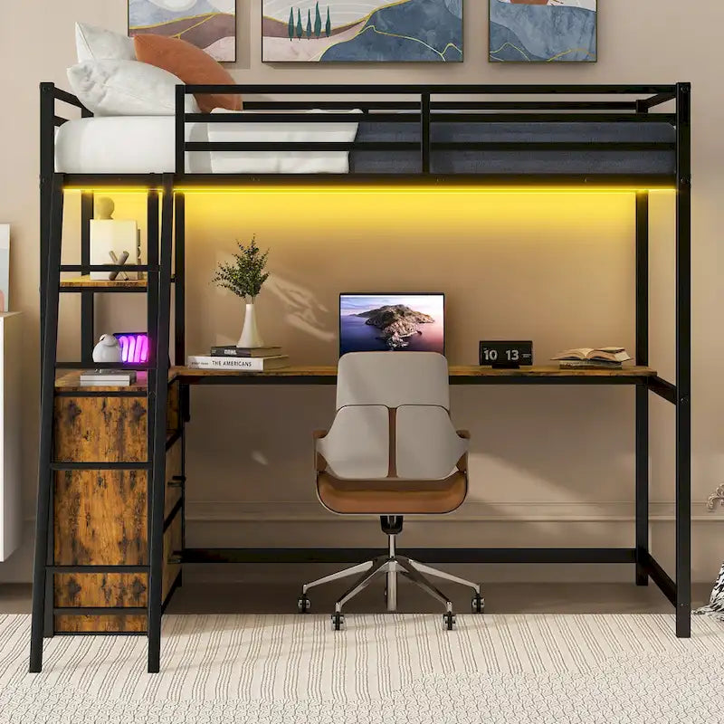 Lit mezzanine noir en métal et bois, taille double, avec bureau et étagères, deux tiroirs intégrés, éclairage LED et station de charge USB